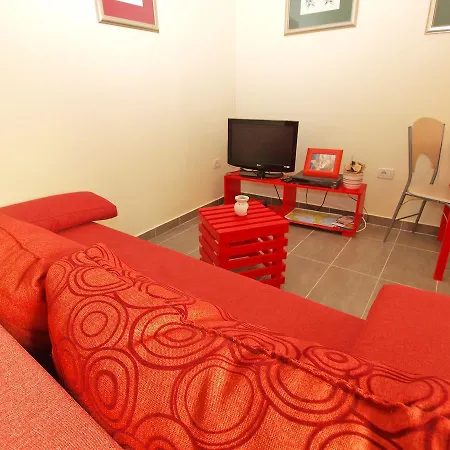 Apartman Ksenija 963 *