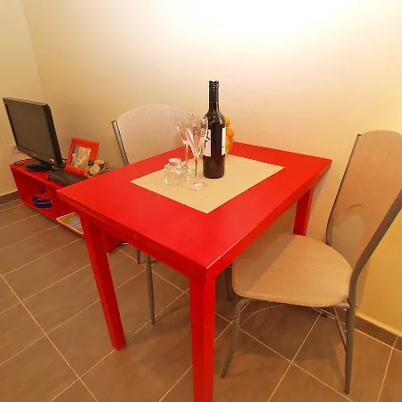 Ksenija 963 Apartman